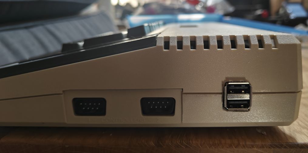 DecentUSB 03.JPG DecentUSB 03.JPG